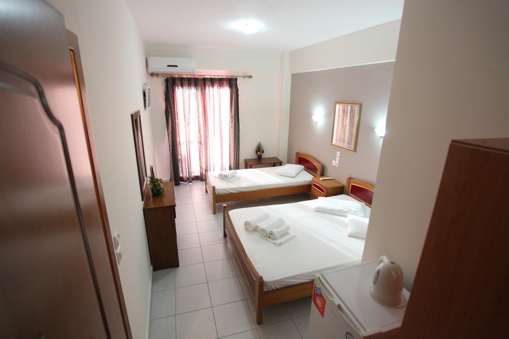 Hotel Alexandros Неи-Пори Номер фото